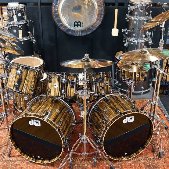 Set of drums